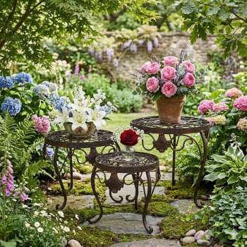 Hübscher Pflanzhocker Tecla mittel ca. 25 cm - Gartendekoration